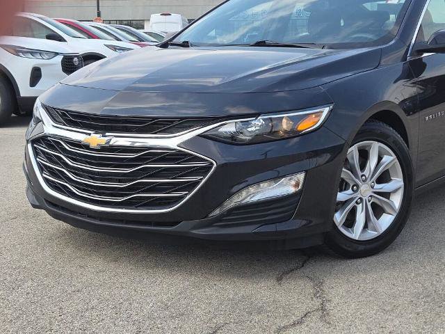 Used 2023 Chevrolet Malibu LT image 2