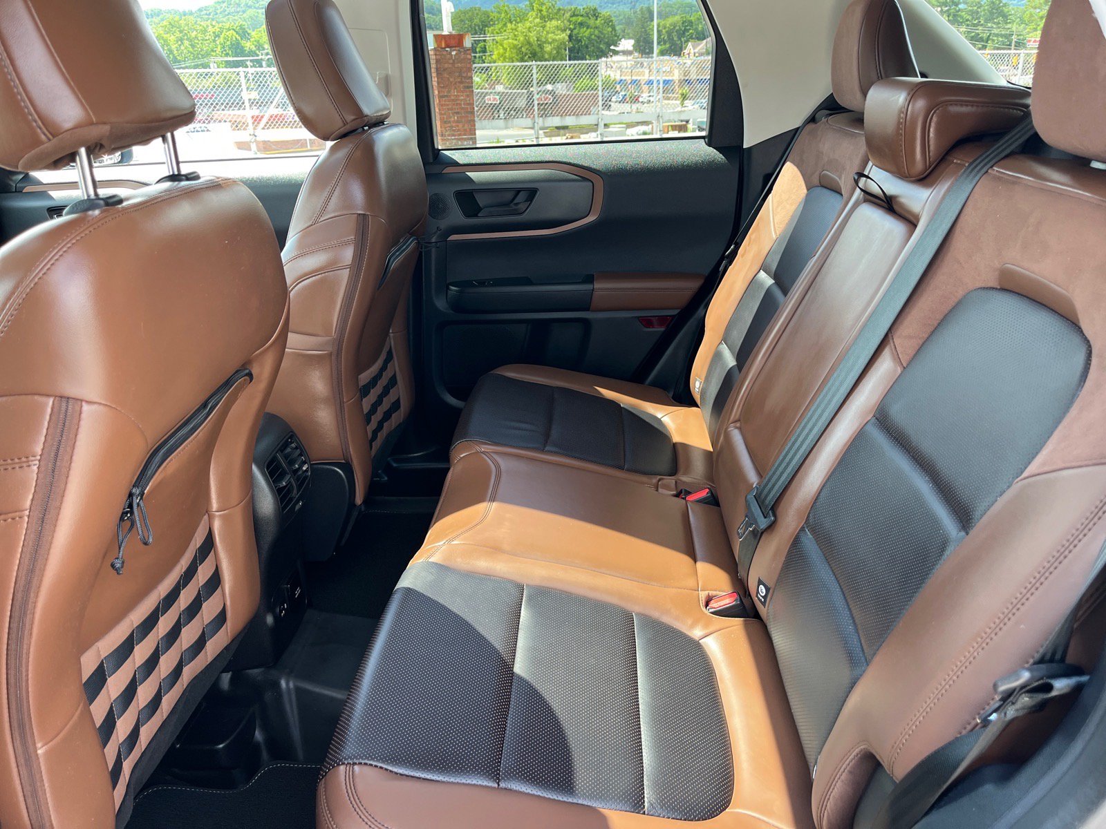 Certified 2024 Ford Bronco Sport Badlands w/ Premium Package AWD/4WD image 19