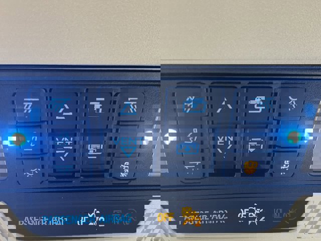 Certified 2025 Ford Expedition Platinum w/ Platinum Ultimate Package image 31