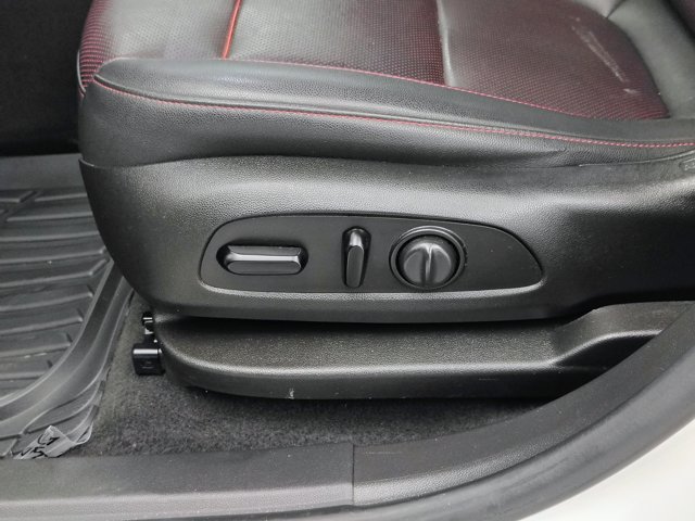 Used 2021 Chevrolet Blazer RS FWD image 23