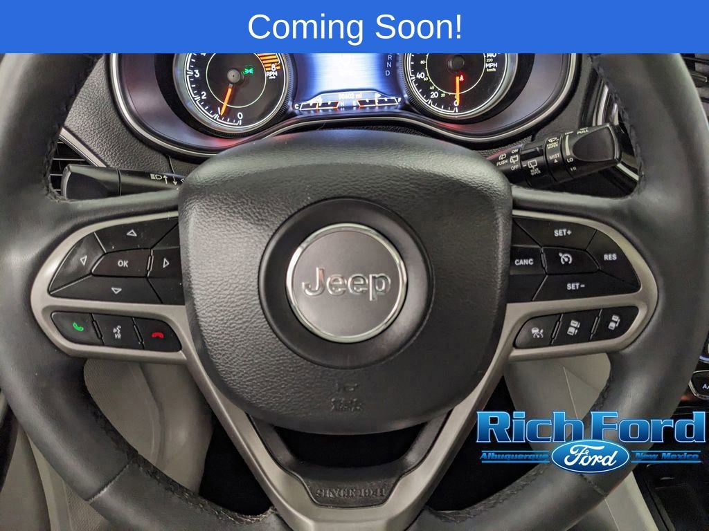 Used 2021 Jeep Cherokee Limited w/ Elite Package FWD image 12