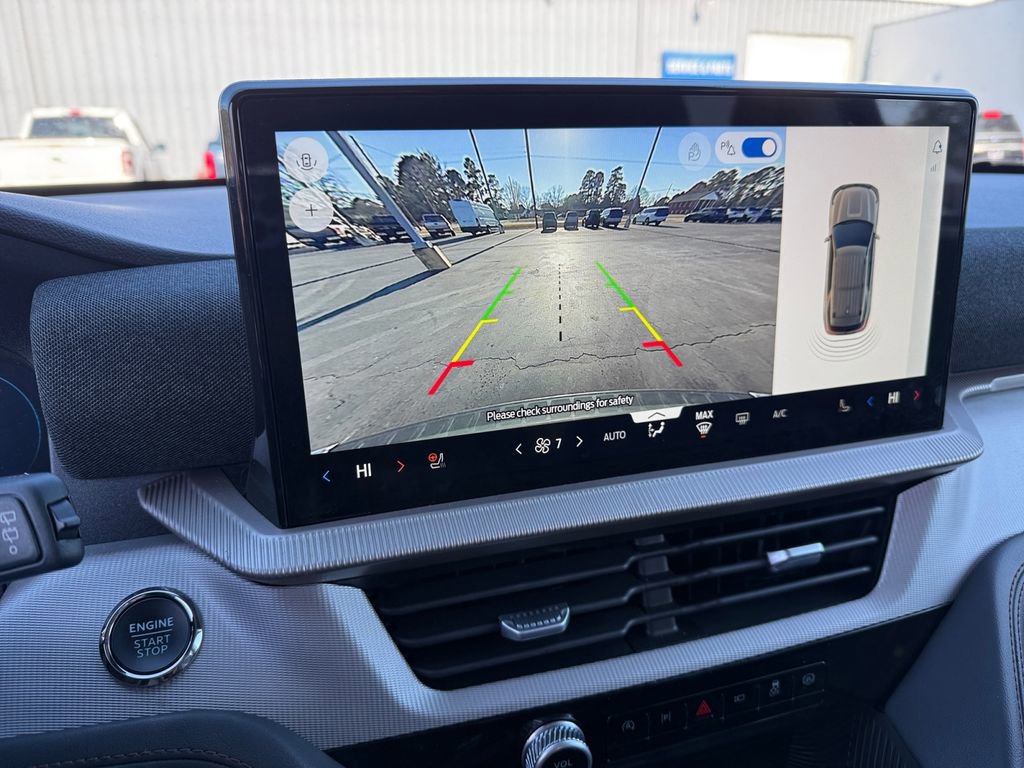 Certified 2025 Ford Explorer Active w/ Active Comfort Package image 18