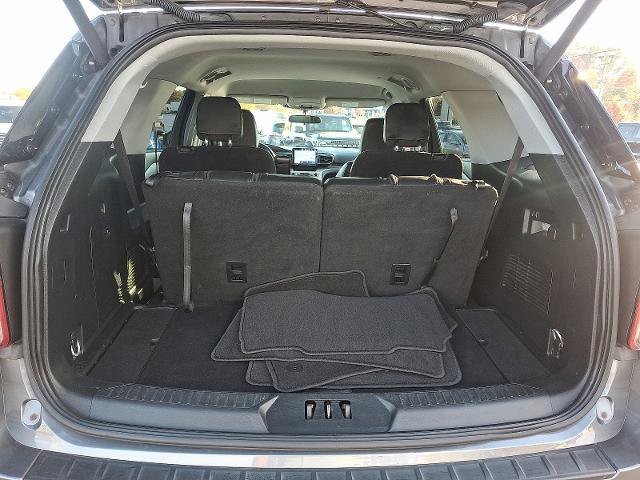 Certified 2023 Ford Explorer XLT w/ Equipment Group 202A image 28