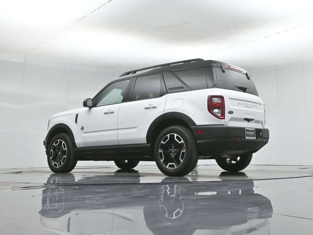 Certified 2024 Ford Bronco Sport Outer Banks w/ Tech Package AWD/4WD image 54