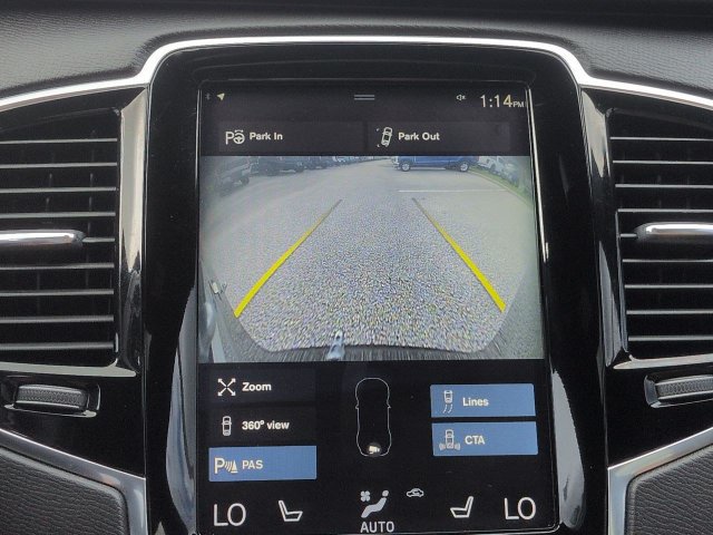 Used 2017 Volvo XC90 T6 Momentum w/ Vision Package AWD/4WD image 24