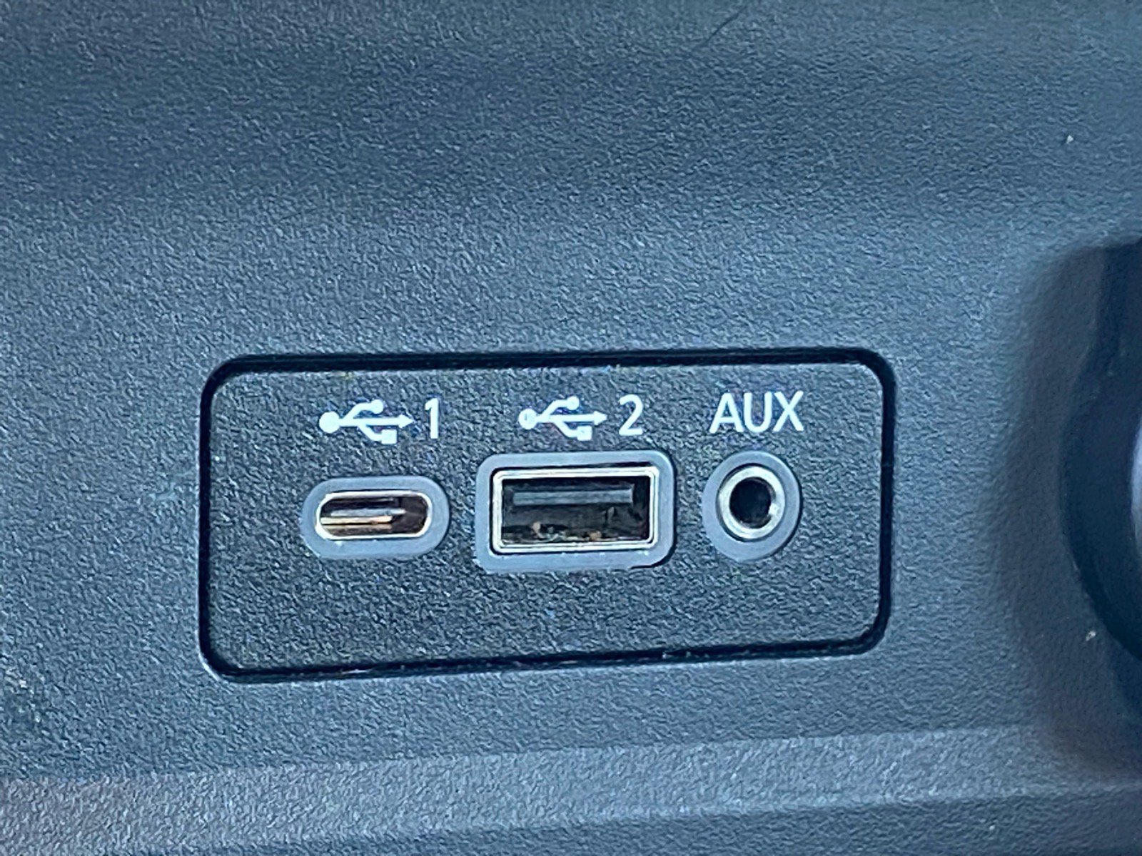Used 2025 Nissan Sentra SR FWD image 19