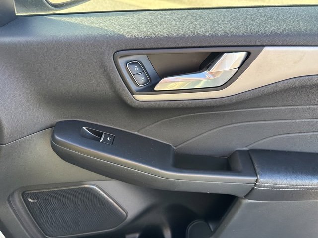 Certified 2022 Ford Escape SEL w/ Technology Package image 24