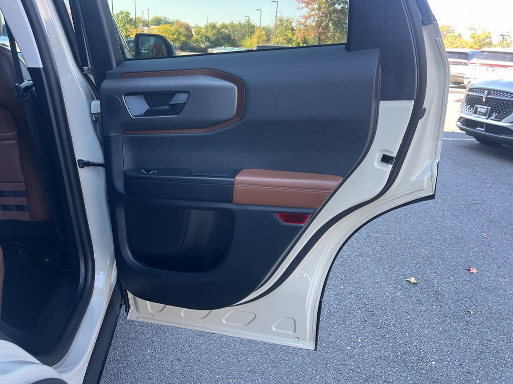 Certified 2025 Ford Bronco Sport Outer Banks w/ Outer Banks Tech Package+ AWD/4WD image 20