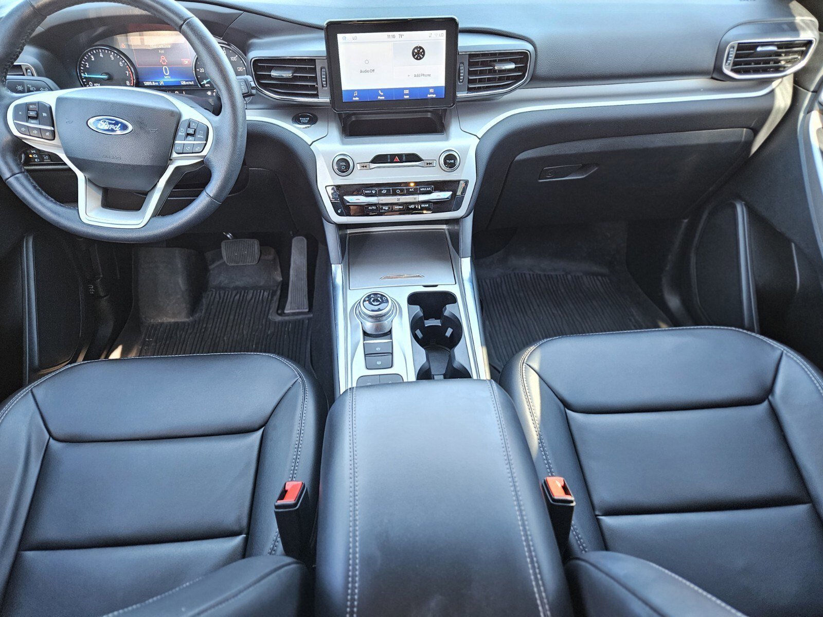 Certified 2023 Ford Explorer XLT w/ Equipment Group 202A image 15