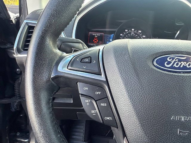 Certified 2017 Ford Edge Titanium w/ Equipment Group 301A AWD/4WD image 18
