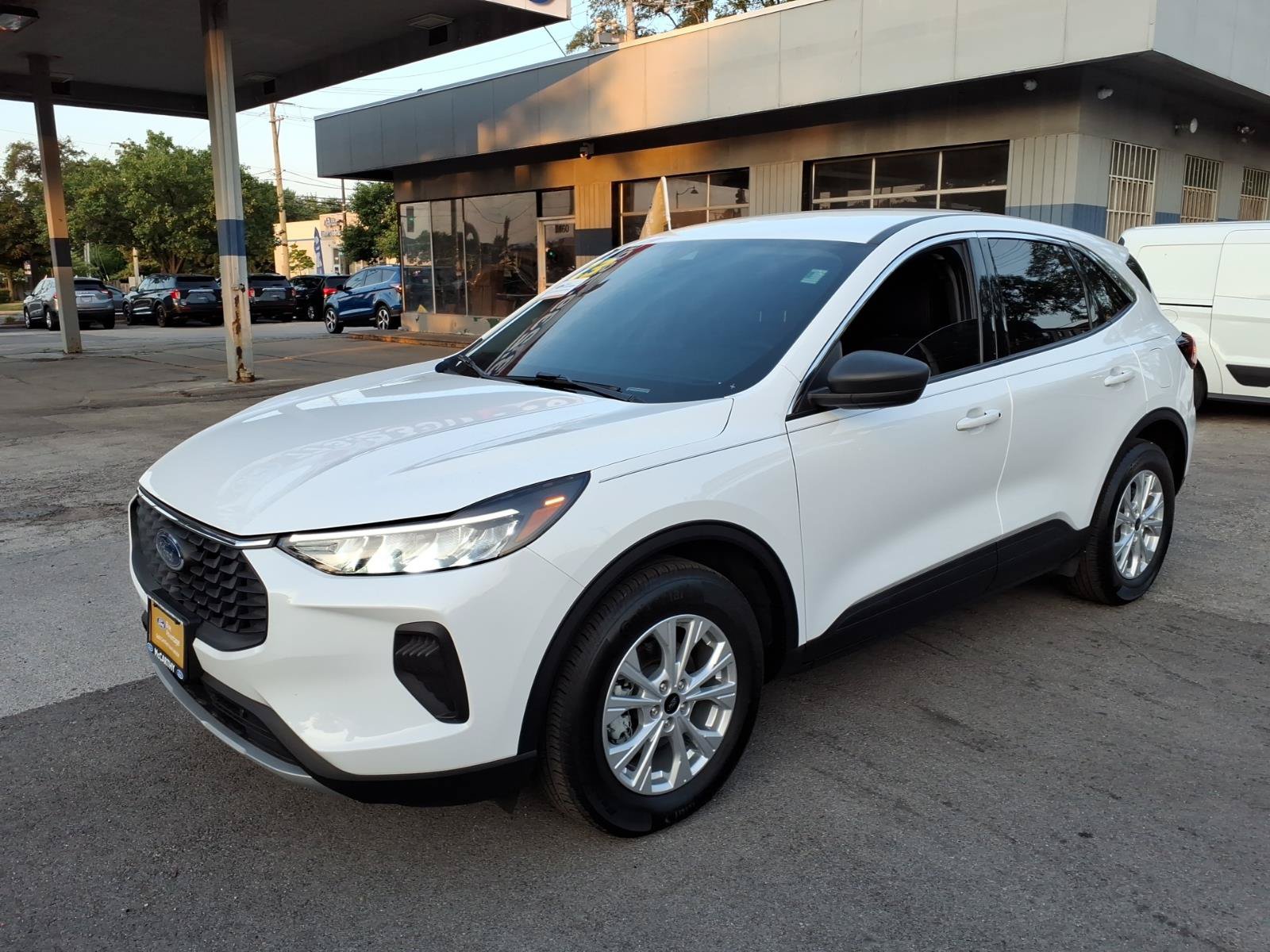 Certified 2023 Ford Escape Active AWD/4WD image 6