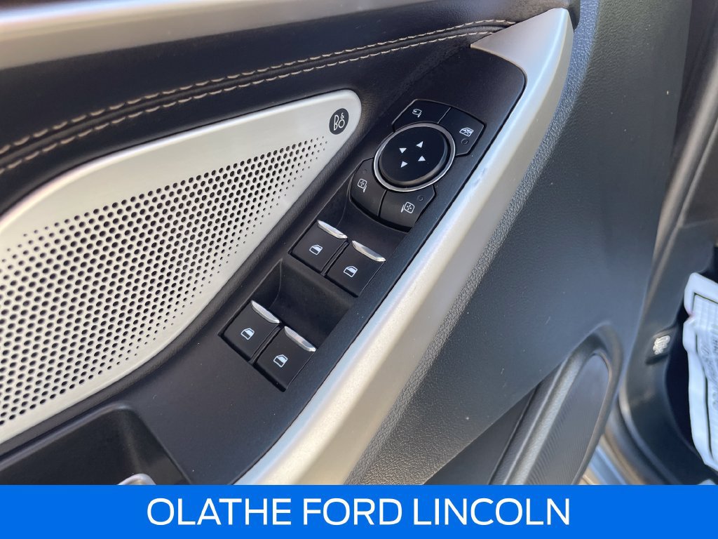 Certified 2023 Ford Explorer Limited w/ Limited Technology Package AWD/4WD image 19