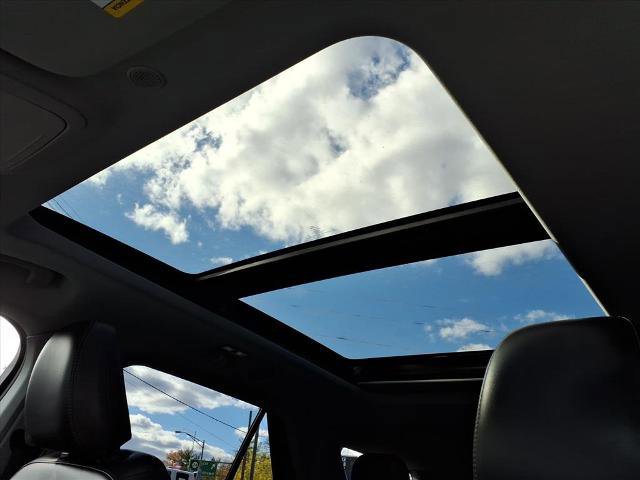 Certified 2021 Ford Explorer XLT w/ Equipment Group 202A image 22