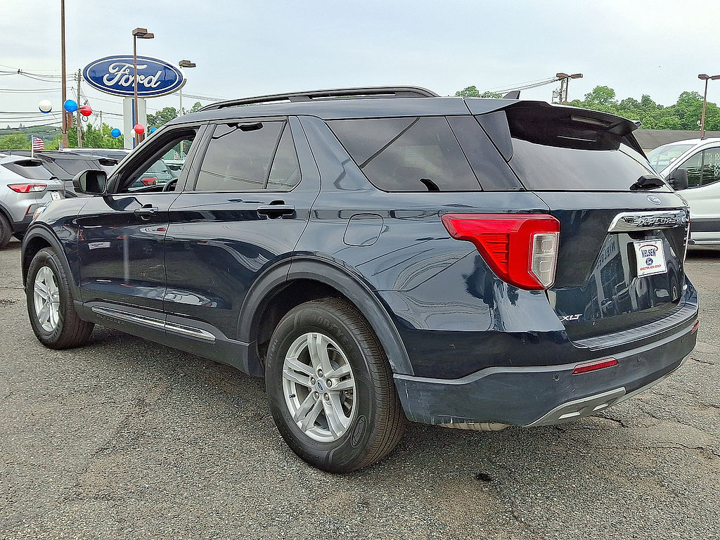 Certified 2023 Ford Explorer XLT w/ Equipment Group 202A AWD/4WD image 22