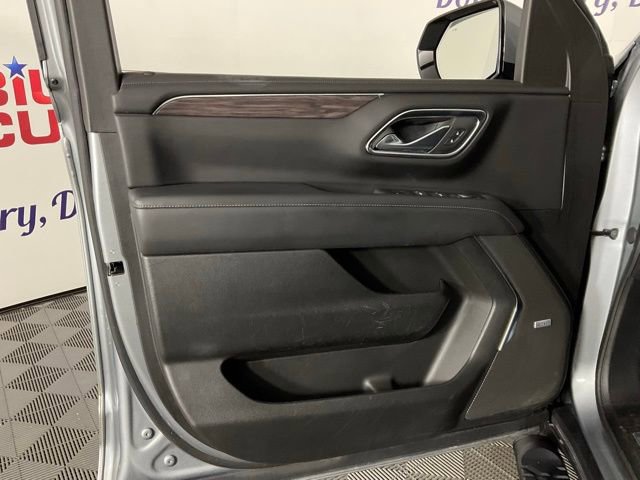 Used 2024 Chevrolet Tahoe Z71 w/ Luxury Package image 12