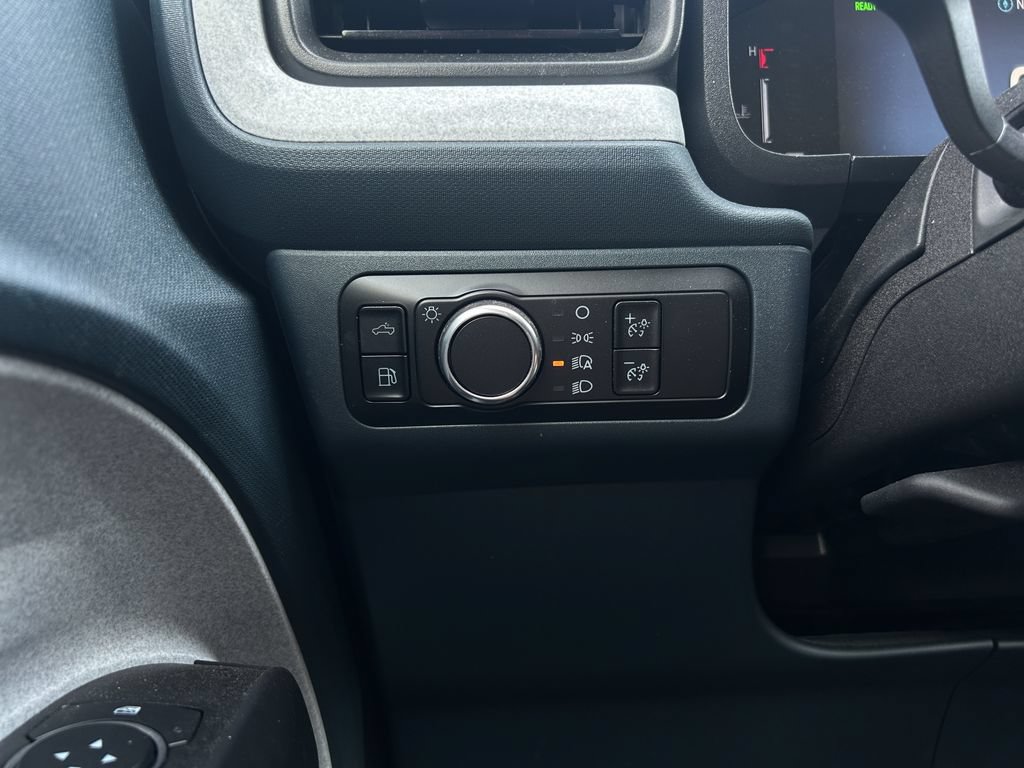 Certified 2025 Ford Maverick XLT FWD image 25