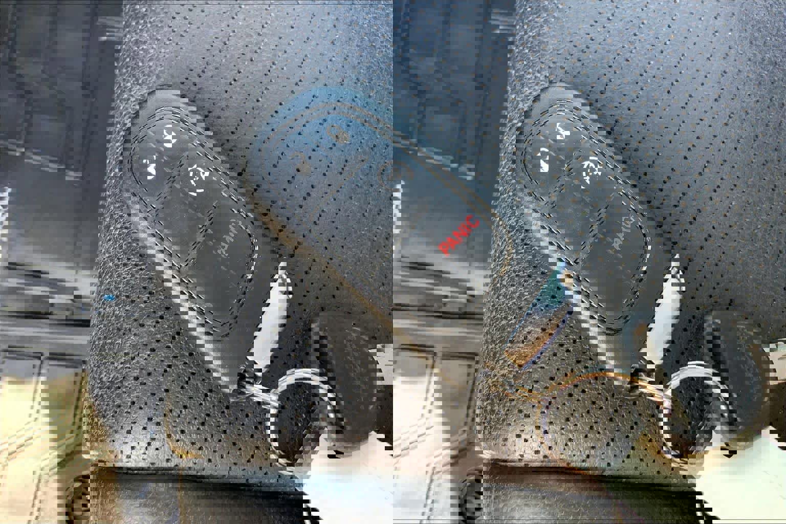 Used 2018 RAM 1500 Laramie w/ Convenience Group image 15