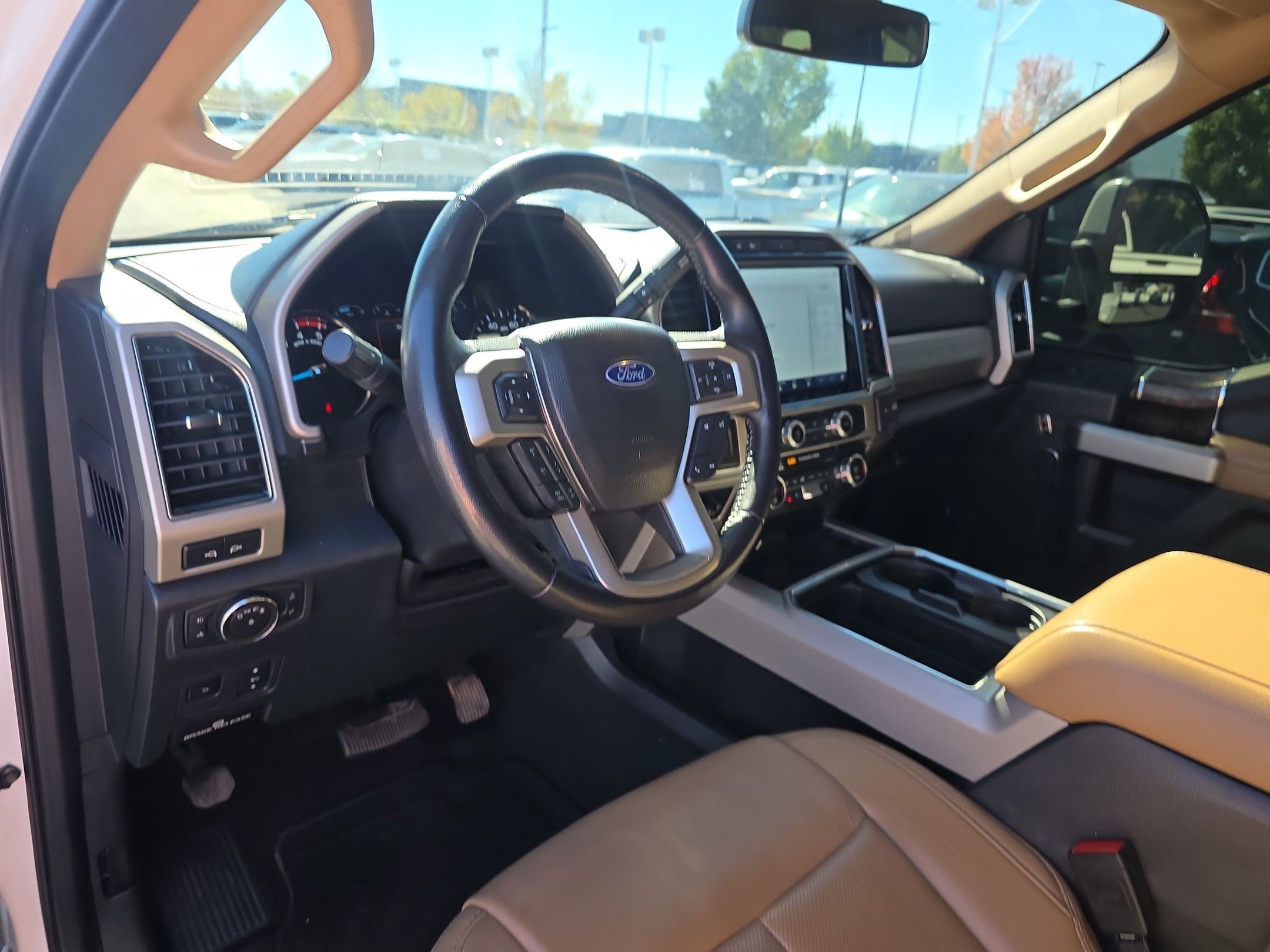 Certified 2022 Ford F250 Lariat w/ Lariat Ultimate Package AWD/4WD image 17
