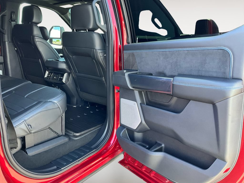 Certified 2025 Ford F350 Platinum AWD/4WD image 13