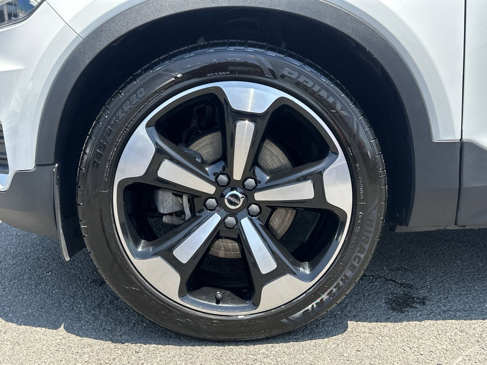 Used 2020 Volvo XC40 T5 Momentum w/ Protection Package Premier AWD/4WD image 20