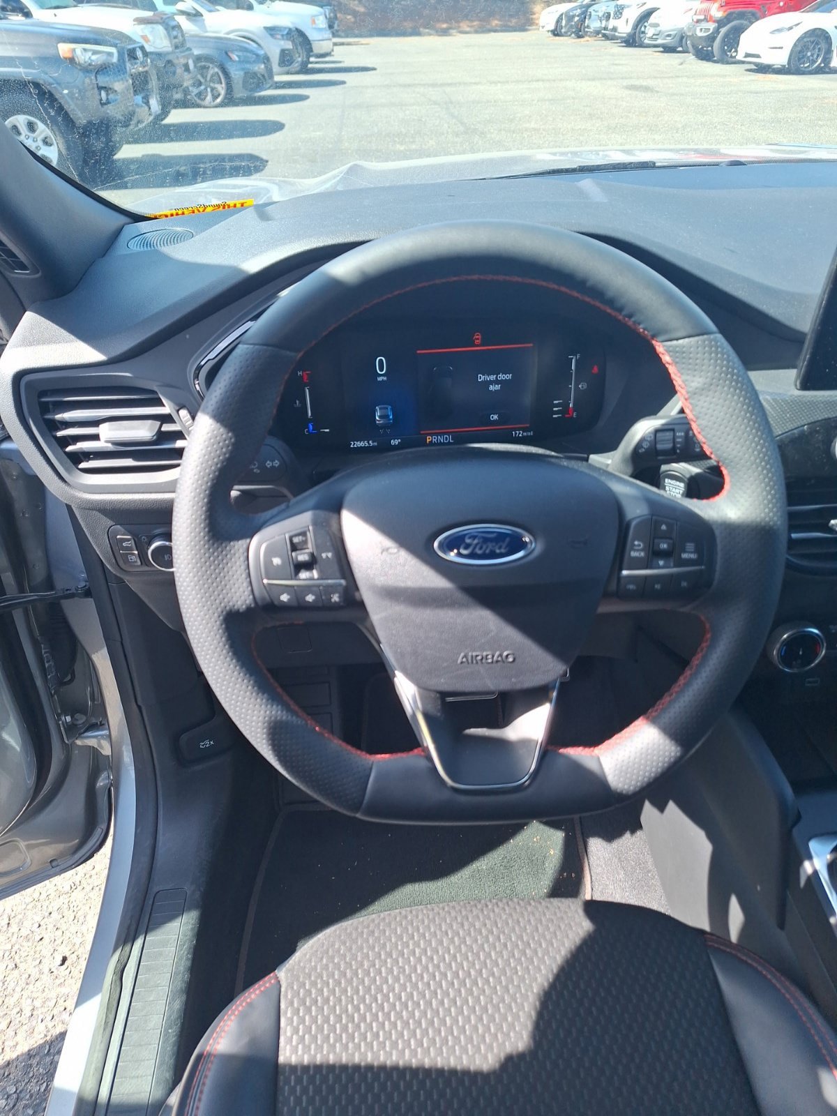 Certified 2023 Ford Escape ST-Line Select AWD/4WD image 13