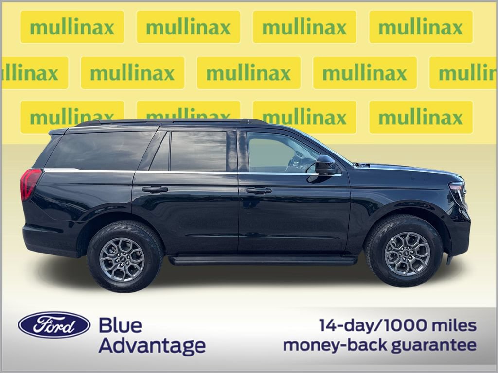 Certified 2025 Ford Expedition Active RWD image 2