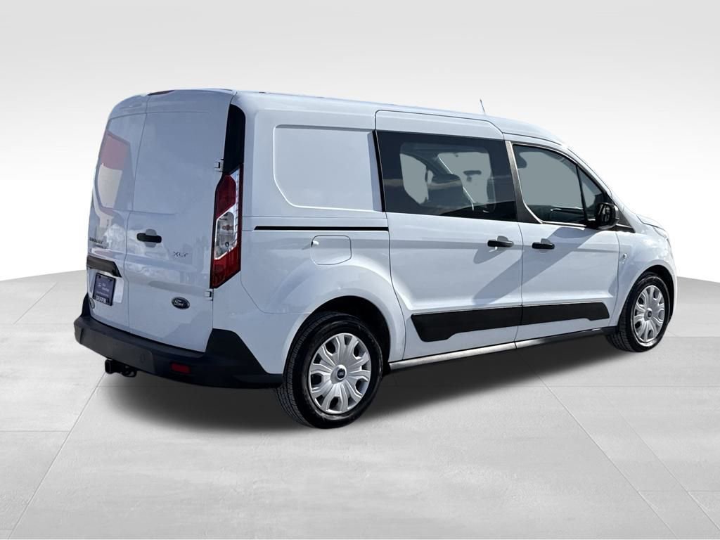 Certified 2019 Ford Transit Connect XLT image 2