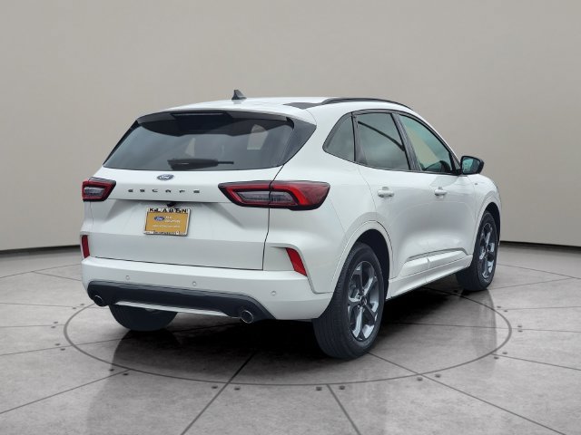 Certified 2024 Ford Escape ST-Line w/ Tech Pack #1 FWD image 12