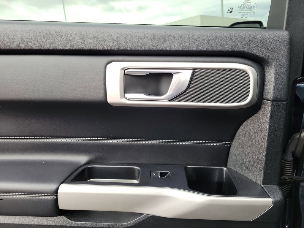 Certified 2022 Ford Explorer XLT image 15