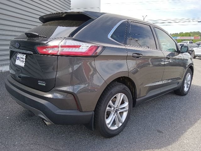 Certified 2019 Ford Edge SEL w/ Equipment Group 201A FWD image 3