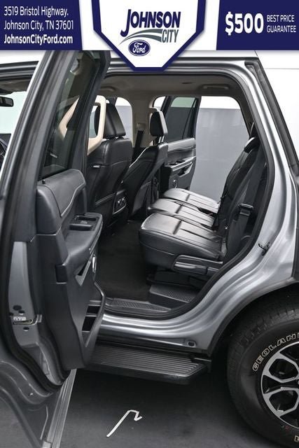 Certified 2024 Ford Expedition XLT AWD/4WD image 17