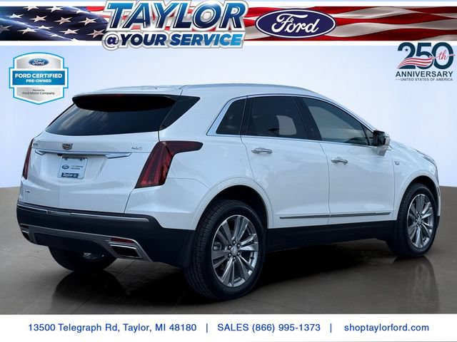 Used 2024 Cadillac XT5 Premium Luxury w/ LPO, Floor Liner Package AWD/4WD image 4