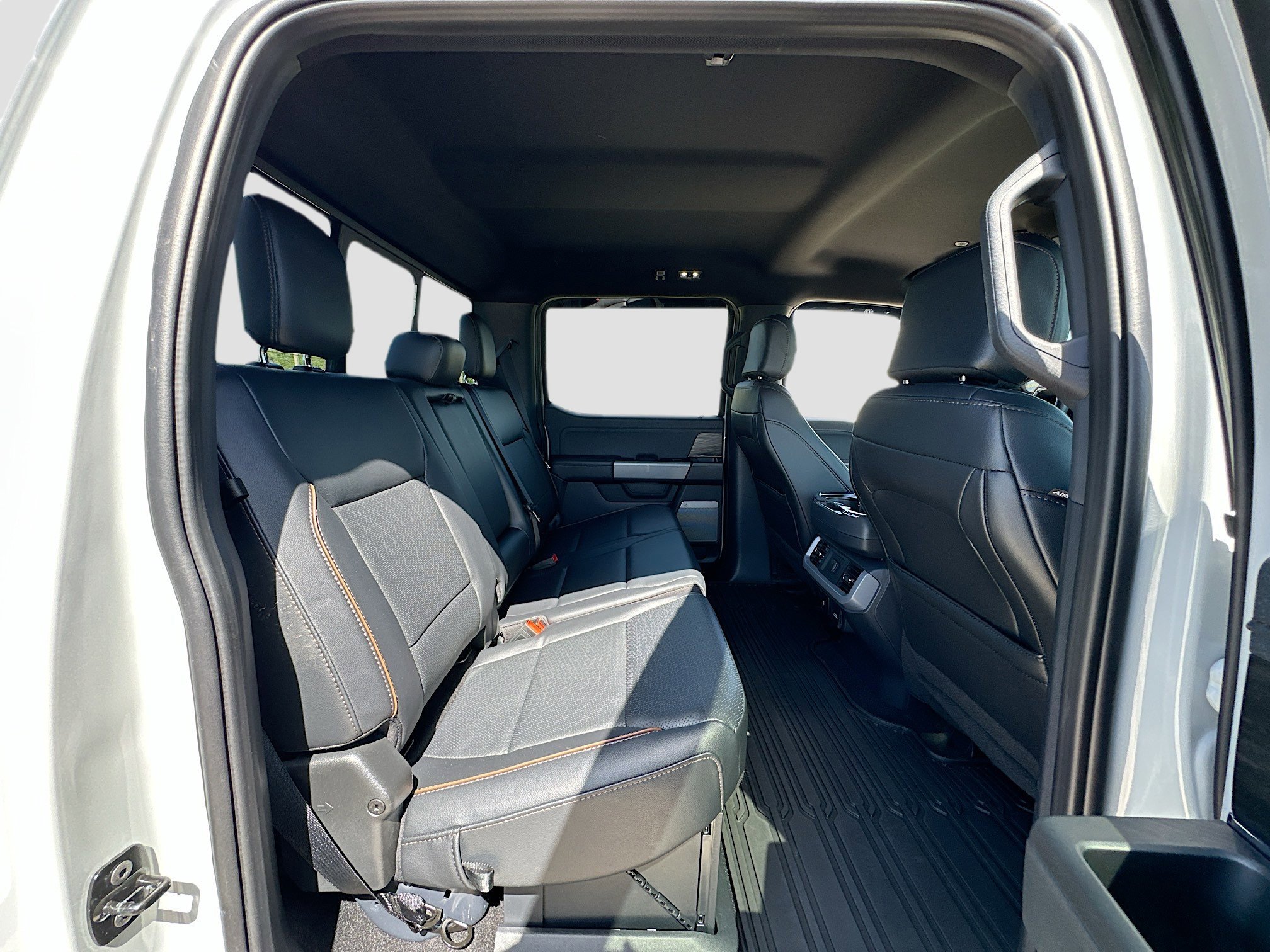 Certified 2024 Ford F150 Lariat w/ Bed Utility Package image 27