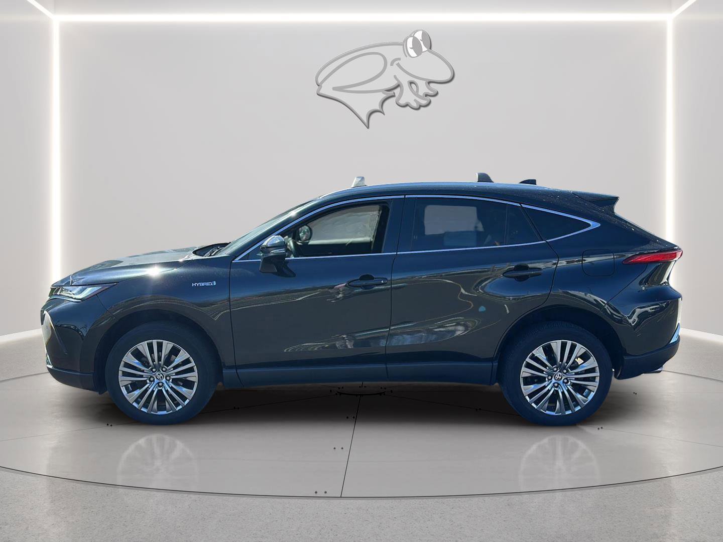 Used 2021 Toyota Venza Limited w/ Advanced Technology Package image 5