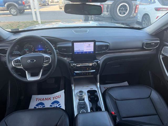 Certified 2022 Ford Explorer Limited w/ Equipment Group 301A image 15