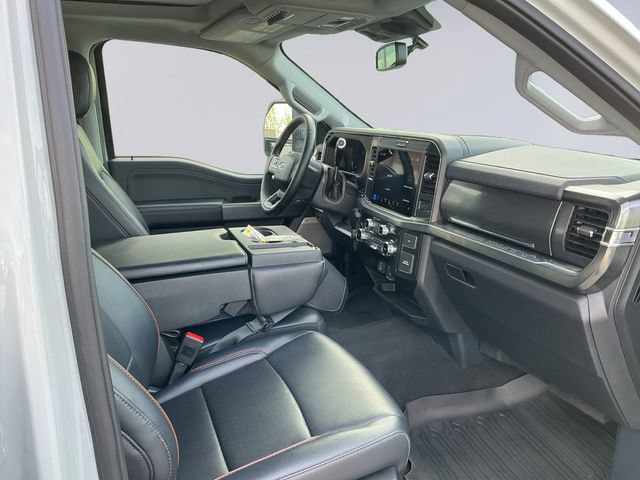 Certified 2025 Ford F450 Lariat w/ FX4 Off-Road Package AWD/4WD image 15