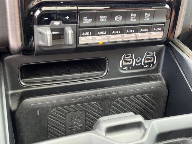Used 2024 RAM 3500 Limited w/ Towing Technology Group image 14