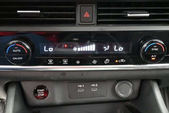 Used 2025 Nissan Rogue SV FWD image 21