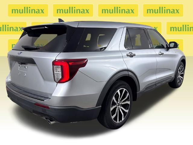 Certified 2022 Ford Explorer ST-Line RWD image 4