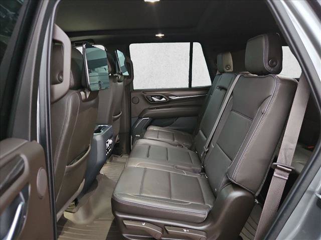Used 2021 GMC Yukon Denali w/ Denali Premium Package AWD/4WD image 15