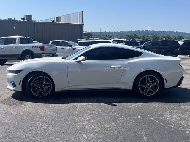 Certified 2025 Ford Mustang Coupe RWD image 7