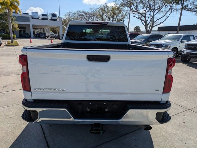 Used 2025 Chevrolet Silverado 2500 LT w/ Convenience Package image 3