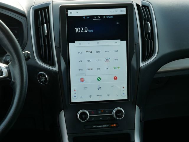 Certified 2024 Ford Edge SEL AWD/4WD image 10