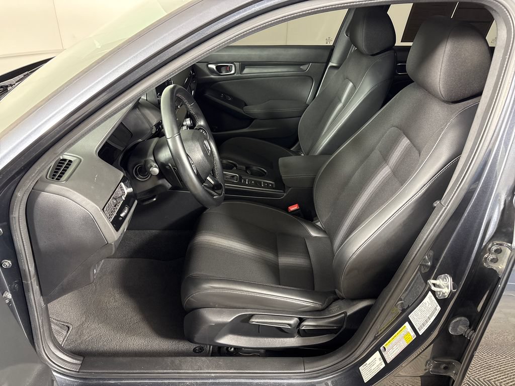 Used 2023 Honda Civic Sport image 25