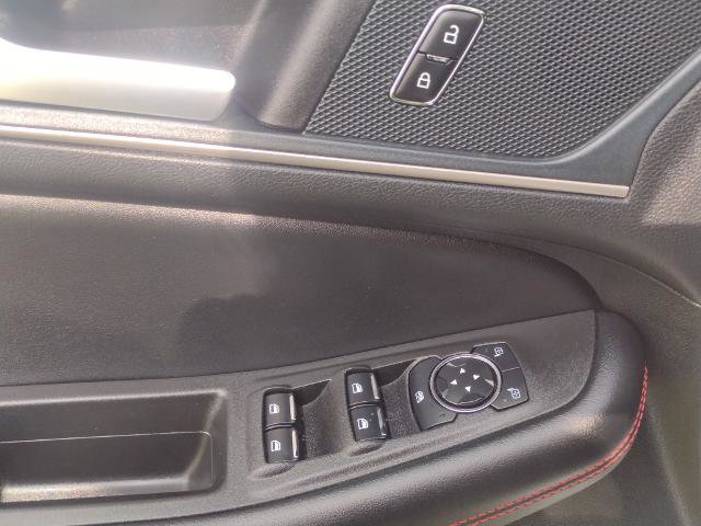 Certified 2024 Ford Edge ST-Line w/ Class II Trailer Tow Package image 22