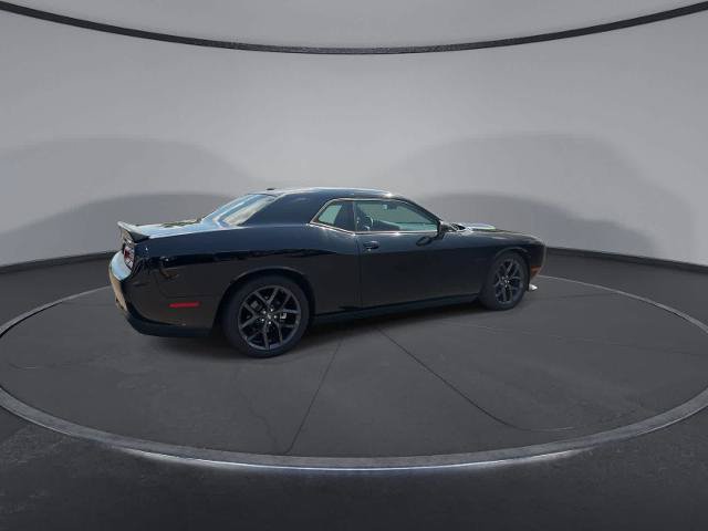 Used 2022 Dodge Challenger R/T w/ Blacktop Package RWD image 8