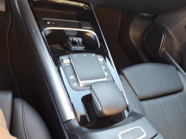 Used 2023 Mercedes-Benz GLA 250 w/ Premium Package image 13