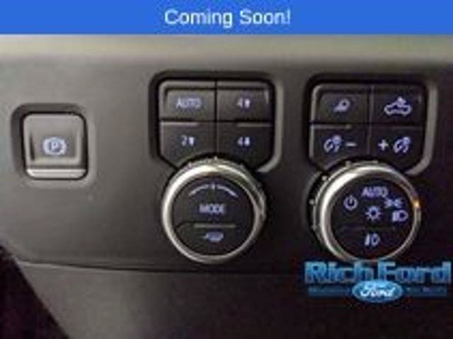 Used 2024 GMC Sierra 2500 Denali w/ Denali Reserve Package AWD/4WD image 12