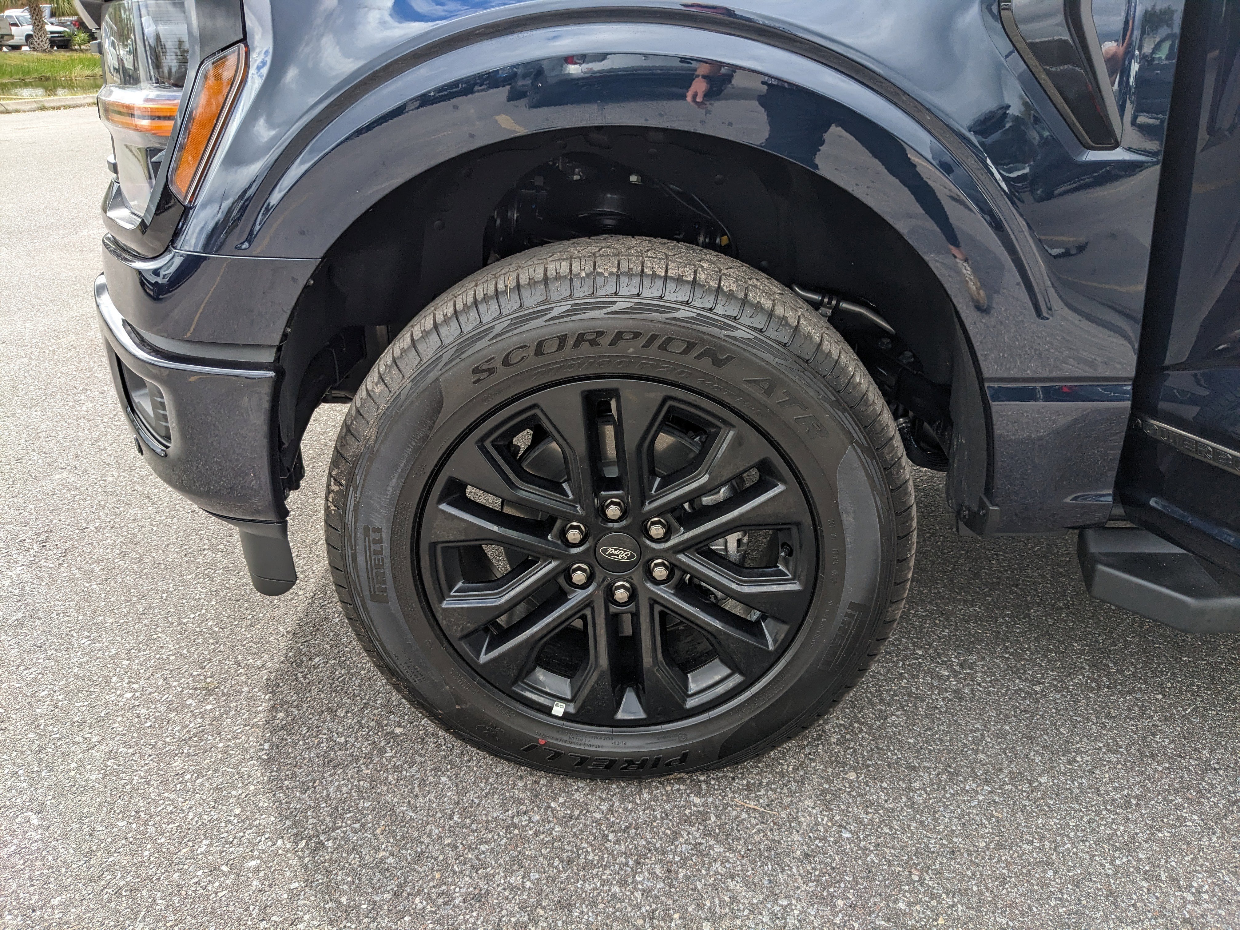 Certified 2025 Ford F150 XLT w/ Equipment Group 302A MID image 36