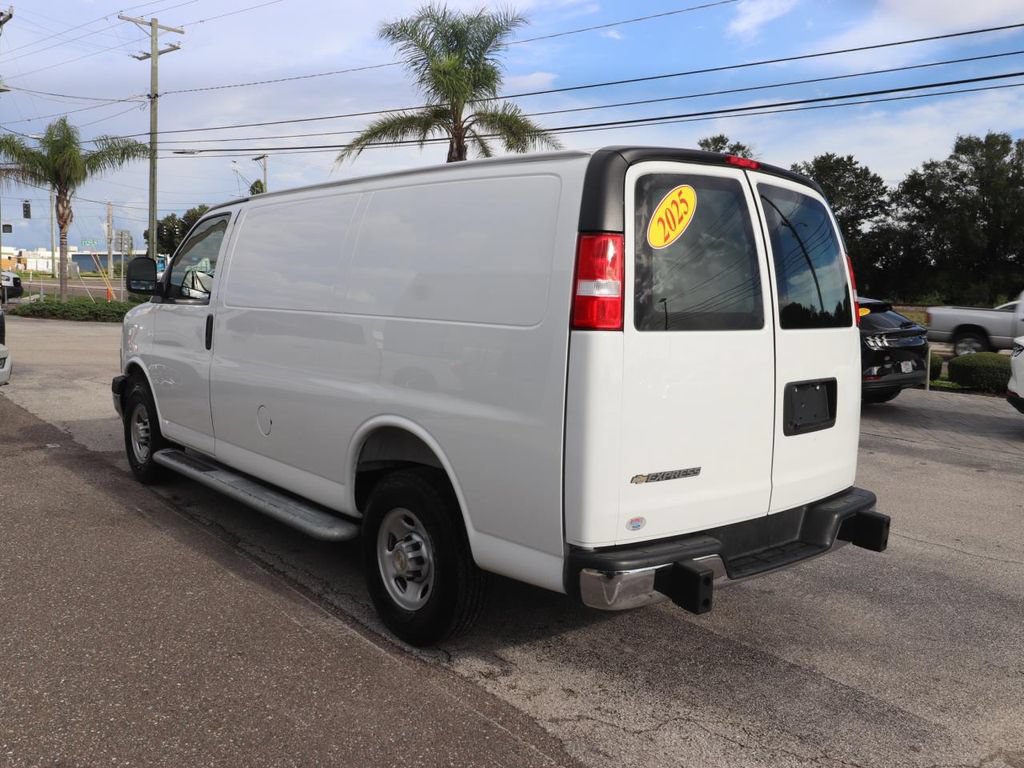 Used 2025 Chevrolet Express 2500 w/ Driver Convenience Package RWD image 10